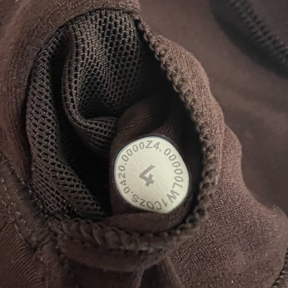 Lululemon NWT Align Tank size 4 special edition gold in French Press - Picture 5 of 6